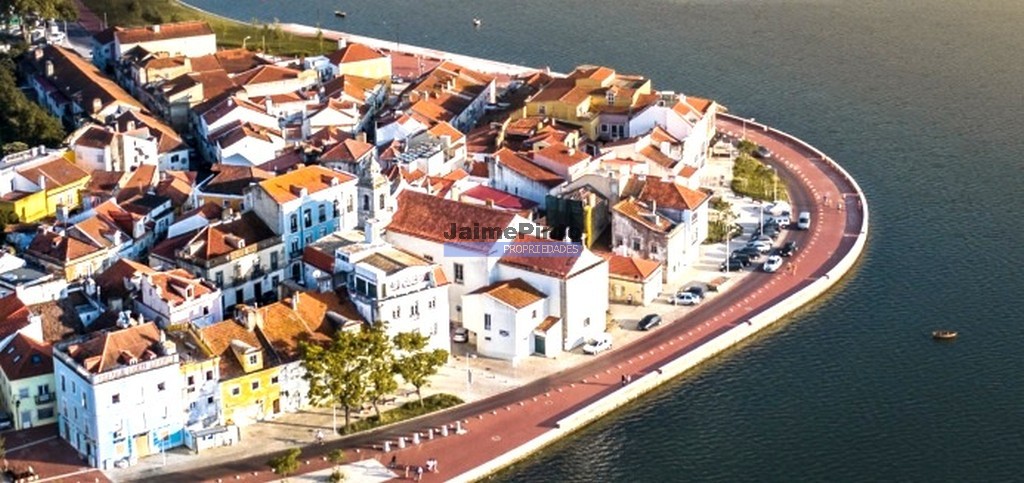 Terreno p/ contr. altura